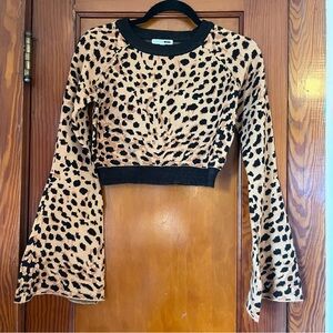 Fashion Nova Leopard Print Bell Sleeve Crop Top